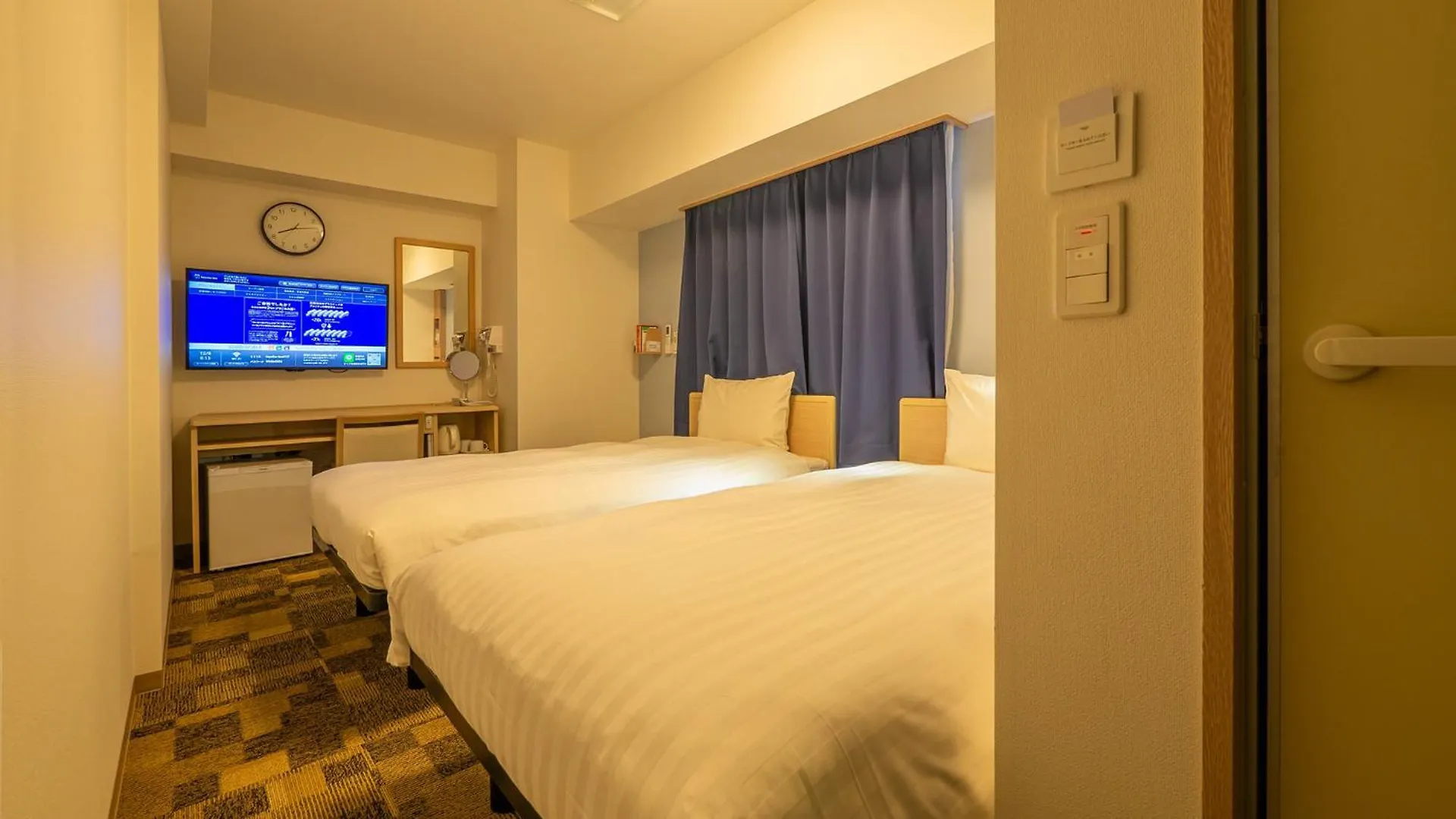 *** Hotel Toyoko Inn Yokohama-Eki Nishi-Guchi Yokohama  Japan